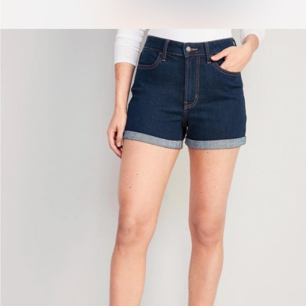 NWT Old Navy High Rise Waist Dark Wash Denim WOW Stretch Shorts Cuffed Hem Sz 2